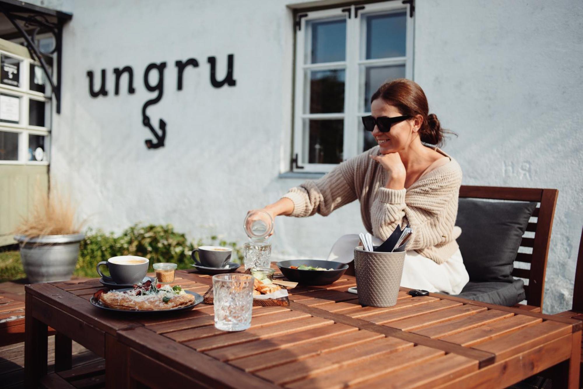 Ungru Guesthouse Suuresadama Exteriör bild